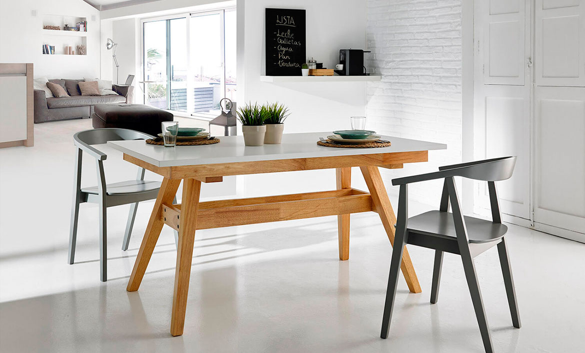 homeberri-bilbao-servicios-hogar-mobiliario-interior-mesa-silla-1
